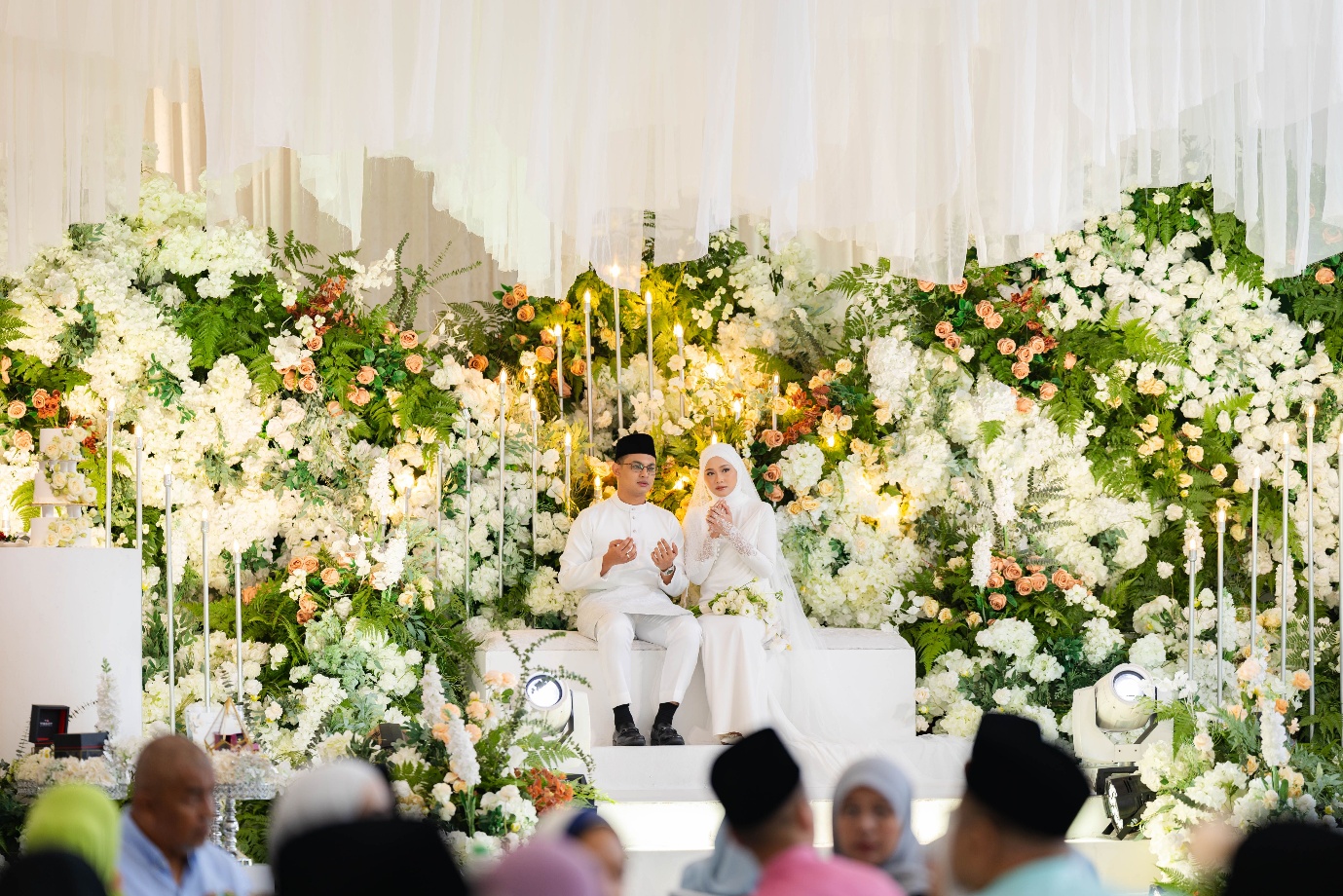 Tema Perkahwinan Eksklusif Villa Busainna - Wonderful Warm Wedding